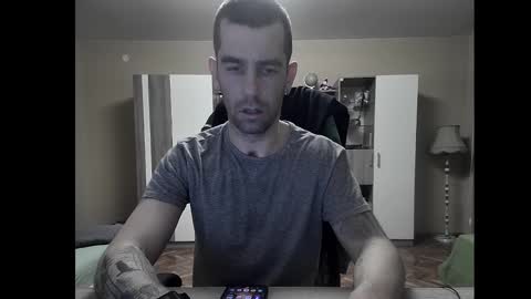 Runaway online show from January 1, 7:43 pm