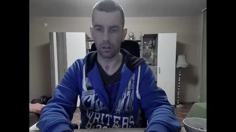 Runaway online show from February 15, 7:39 pm