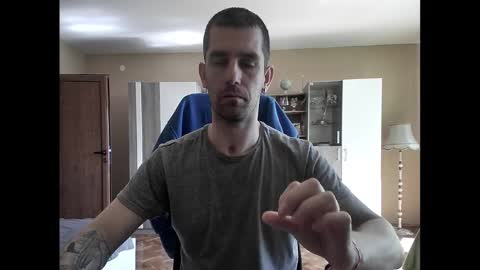 Runaway online show from March 6, 9:47 am