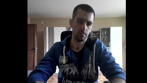 Runaway online show from October 16, 11:22 am