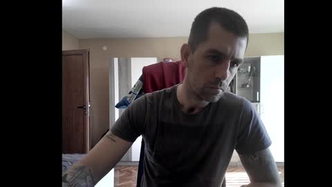 Runaway online show from October 21, 8:26 am