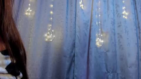Snapshot of blue_sky18 chatting on June 11, 2:53 am hanna online show from June 11, 2:53 am