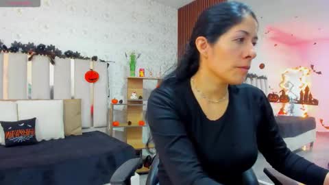 blue_tay1 online show from October 14, 12:17 pm