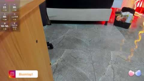 blue_tay1 online show from October 18, 11:55 am