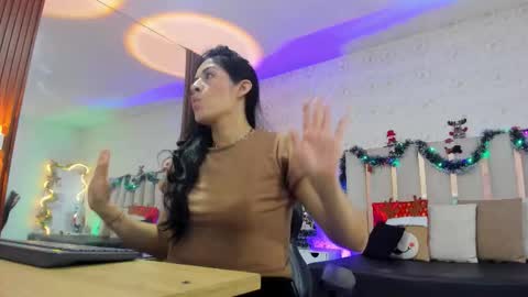 blue_tay1 online show from December 21, 12:01 pm