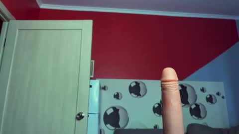 SONNYVAN online show from October 18, 4:48 am