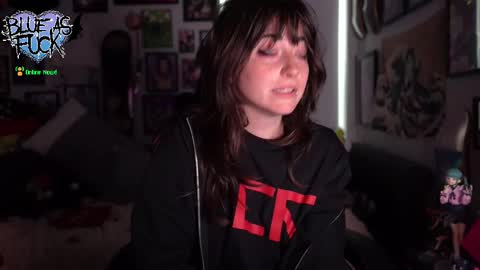 Blue online show from September 17, 1:18 am