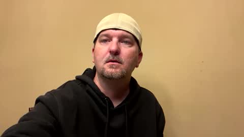 bluecollarpixel online show from April 18, 10:41 am