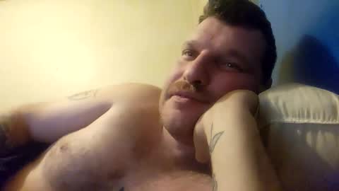 Snapshot of bluedemoneyes1986 chatting on January 16, 5:21 am bluedemoneyes1986 online show from January 16, 5:21 am