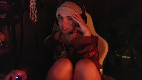 Blue online show from January 14, 4:25 am