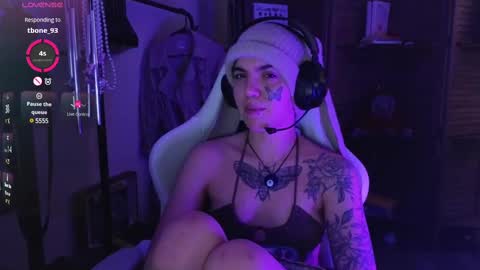 Blue online show from February 28, 11:36 am