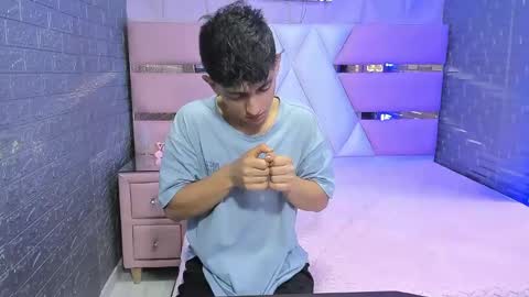 Snapshot of blueestar03 chatting on December 26, 12:27 pm blueestar03 online show from December 26, 12:27 pm