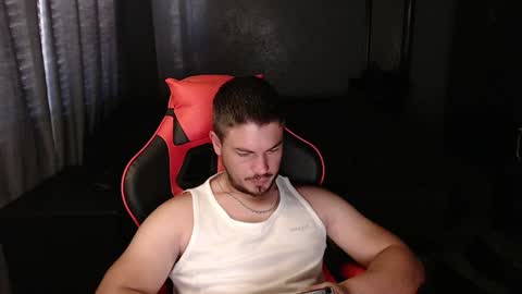 blueeyeboy0 online show from December 11, 5:53 am