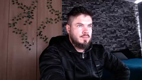 Snapshot of blueeyeboy0 chatting on July 13, 10:07 am blueeyeboy0 online show from July 13, 10:07 am