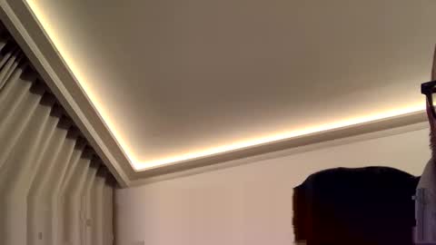 Snapshot of blueeyedboy021170 chatting on December 3, 10:30 pm blueeyedboy021170 online show from December 3, 10:30 pm