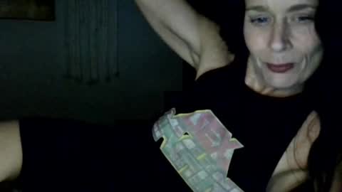 Snapshot of blueeyedlie chatting on June 8, 4:13 am Blueeyedlie online show from June 8, 4:13 am
