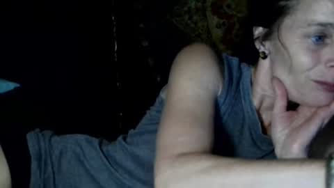 Blueeyedlie online show from July 26, 8:32 am