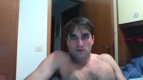 Snapshot of bluejoee chatting on October 20, 5:02 pm bluejoee online show from October 20, 5:02 pm