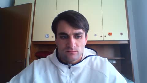 bluejoee online show from December 18, 10:54 am