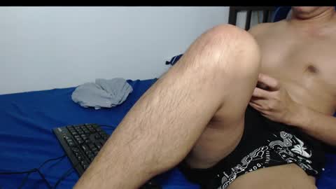 Snapshot of blueranger27 chatting on February 26, 2:15 am Andy Tan online show from February 26, 2:15 am