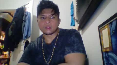 Snapshot of bluevegeta143 chatting on February 9, 8:07 am bluevegeta143 online show from February 9, 8:07 am