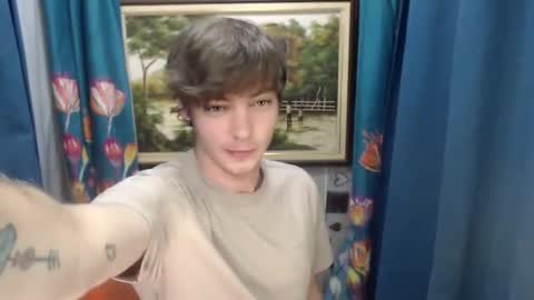 Snapshot of blueyedboyinasia chatting on June 5, 7:36 am blueeyedboyisasia online show from June 5, 7:36 am