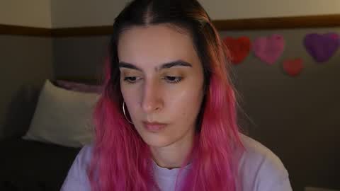 Snapshot of bluntbabe chatting on February 11, 11:21 pm Sasha online show from February 11, 11:21 pm