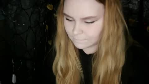 blushing_star online show from March 26, 4:12 pm