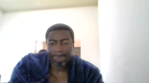 Snapshot of bluuthunder1914 chatting on May 26, 3:52 pm bluuthunder1914 online show from May 26, 3:52 pm