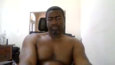Snapshot of bluuthunder1914 chatting on June 9, 5:24 pm bluuthunder1914 online show from June 9, 5:24 pm