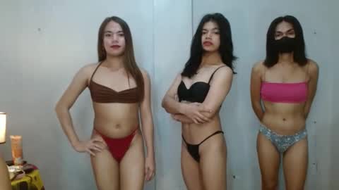 Snapshot of blythe_show chatting on February 11, 3:08 pm blythe_show online show from February 11, 3:08 pm