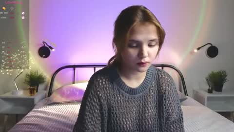 Snapshot of blytheaven chatting on February 10, 4:14 pm Erica online show from February 10, 4:14 pm