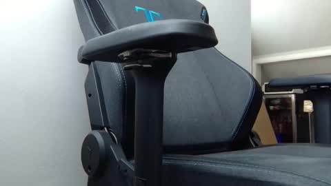 blzd5 online show from October 19, 6:08 pm