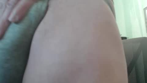 Snapshot of bob271828 chatting on April 12, 4:12 pm Bob online show from April 12, 4:12 pm