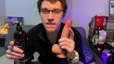 bob_bucks online show from March 23, 9:08 pm