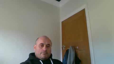 Snapshot of bobabator chatting on March 3, 2:26 pm bobabator online show from March 3, 2:26 pm