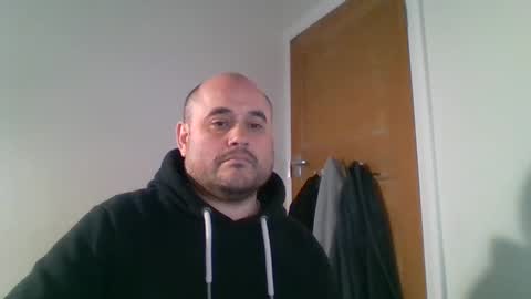 Snapshot of bobabator chatting on March 10, 3:52 pm bobabator online show from March 10, 3:52 pm