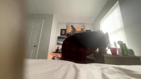 Luv bug  online show from October 18, 7:03 pm