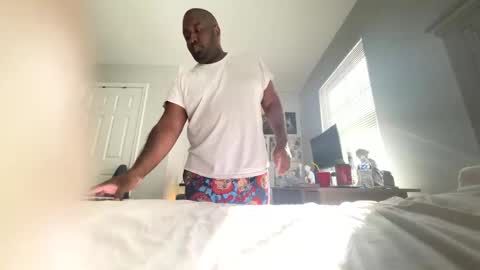 Luv bug  online show from November 6, 5:03 pm