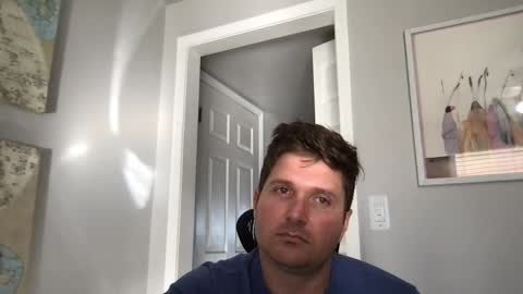 bobbylightfoot3 online show from December 6, 9:35 pm