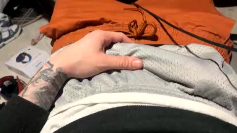 bobdillon401 online show from February 15, 6:32 am