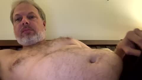 bobwalkjr online show from March 15, 11:11 pm