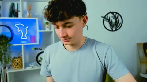 Snapshot of bodi_jon chatting on February 25, 6:34 am bodi_jon online show from February 25, 6:34 am