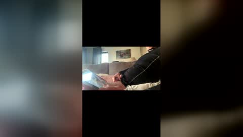 Snapshot of body1965 chatting on March 22, 6:39 am Body1965 online show from March 22, 6:39 am