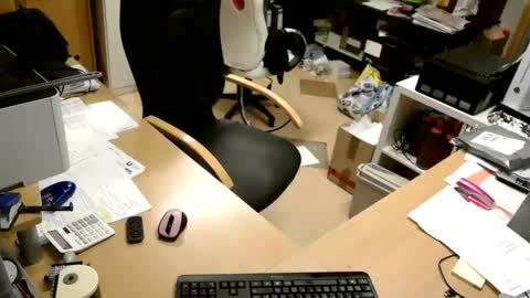 Snapshot of bodymen1 chatting on October 26, 12:38 am bodymen1 online show from October 26, 12:38 am