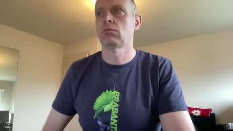 Snapshot of boegieboy76 chatting on February 5, 9:25 am ask me online show from February 5, 9:25 am