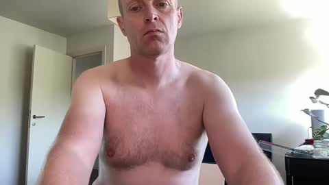 Snapshot of boegieboy76 chatting on September 19, 12:50 pm ask me online show from September 19, 12:50 pm