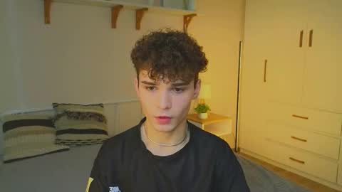 ALEXPVT IS OPEN online show from October 19, 7:42 am