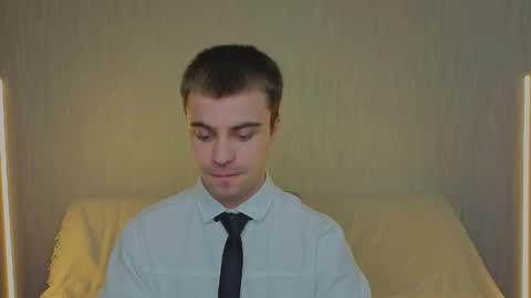 ALEXPVT IS OPEN online show from April 11, 9:30 pm