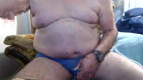 Snapshot of bolbil1 chatting on December 2, 8:44 pm bolbil1 online show from December 2, 8:44 pm